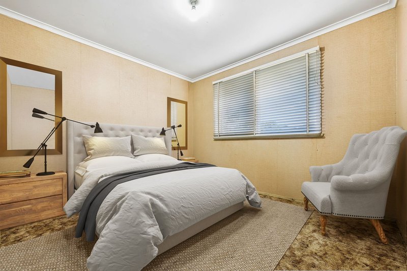 Photo - 14 Putt Grove, Keysborough VIC 3173 - Image 8