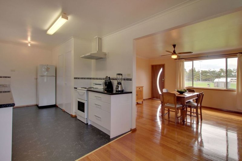 Photo - 14 Pybus Street, Snug TAS 7054 - Image 6