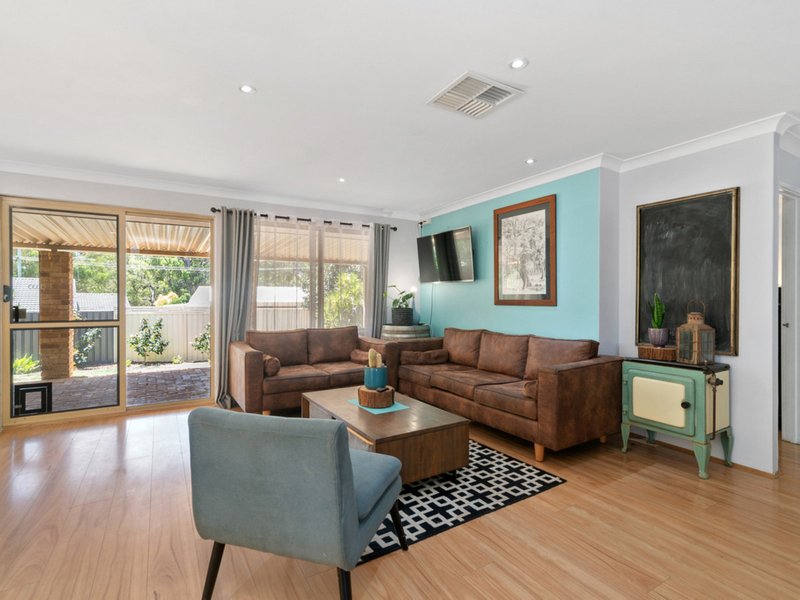 Photo - 14 Pyrmont Place, Greenmount WA 6056 - Image 12