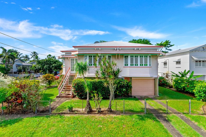 Photo - 14 Queen Street, Parramatta Park QLD 4870 - Image 3