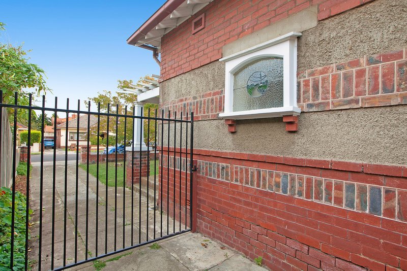 Photo - 14 Queen Street, Reservoir VIC 3073 - Image 13