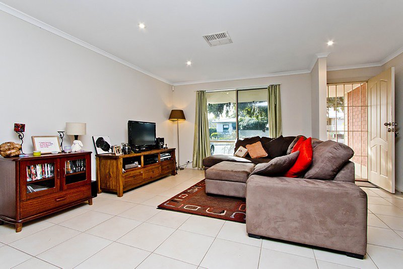 Photo - 14 Quintus Terrace, Dover Gardens SA 5048 - Image 3