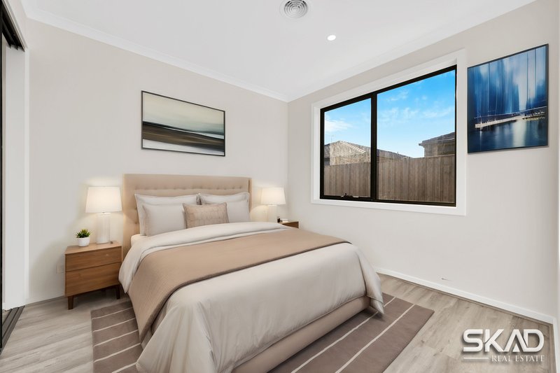 Photo - 14 Radiata Street, Beveridge VIC 3753 - Image 7