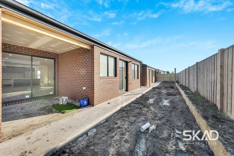 Photo - 14 Radiata Street, Beveridge VIC 3753 - Image 14