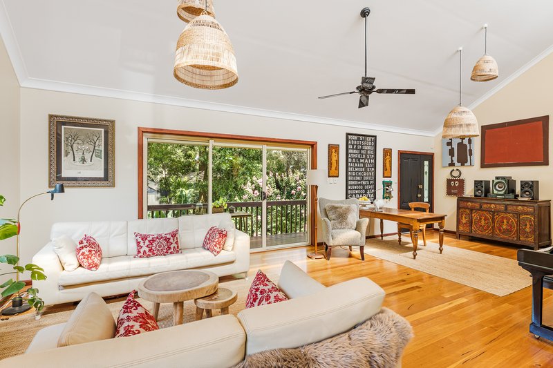 14 Railway Crescent, Stanwell Park NSW 2508