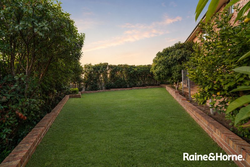 Photo - 14 Rainham Circuit, West Hoxton NSW 2171 - Image 15