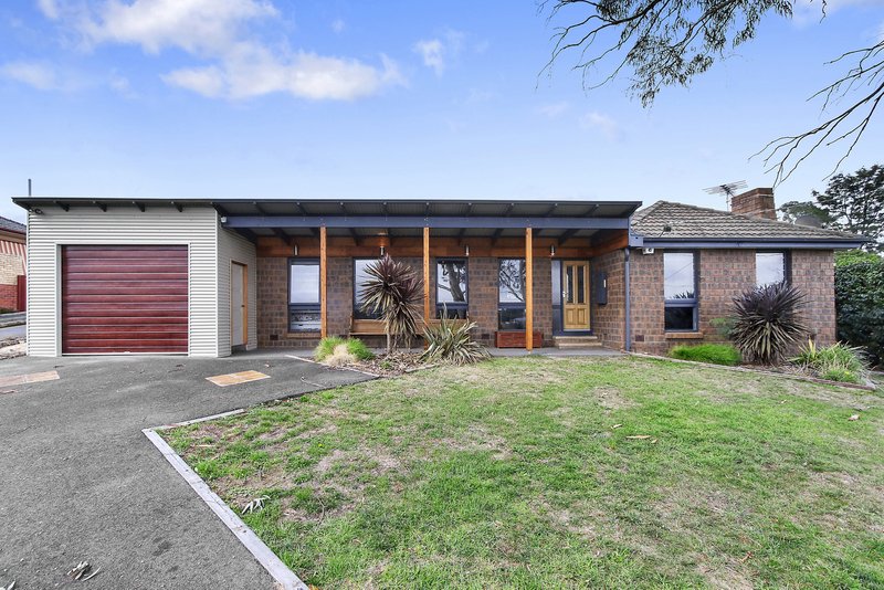 14 Raleigh Street, Seville VIC 3139