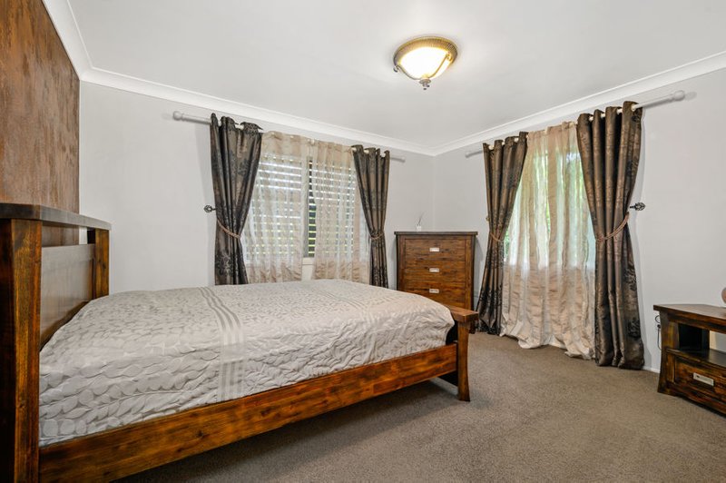 Photo - 14 Ramita Street, Holland Park West QLD 4121 - Image 7