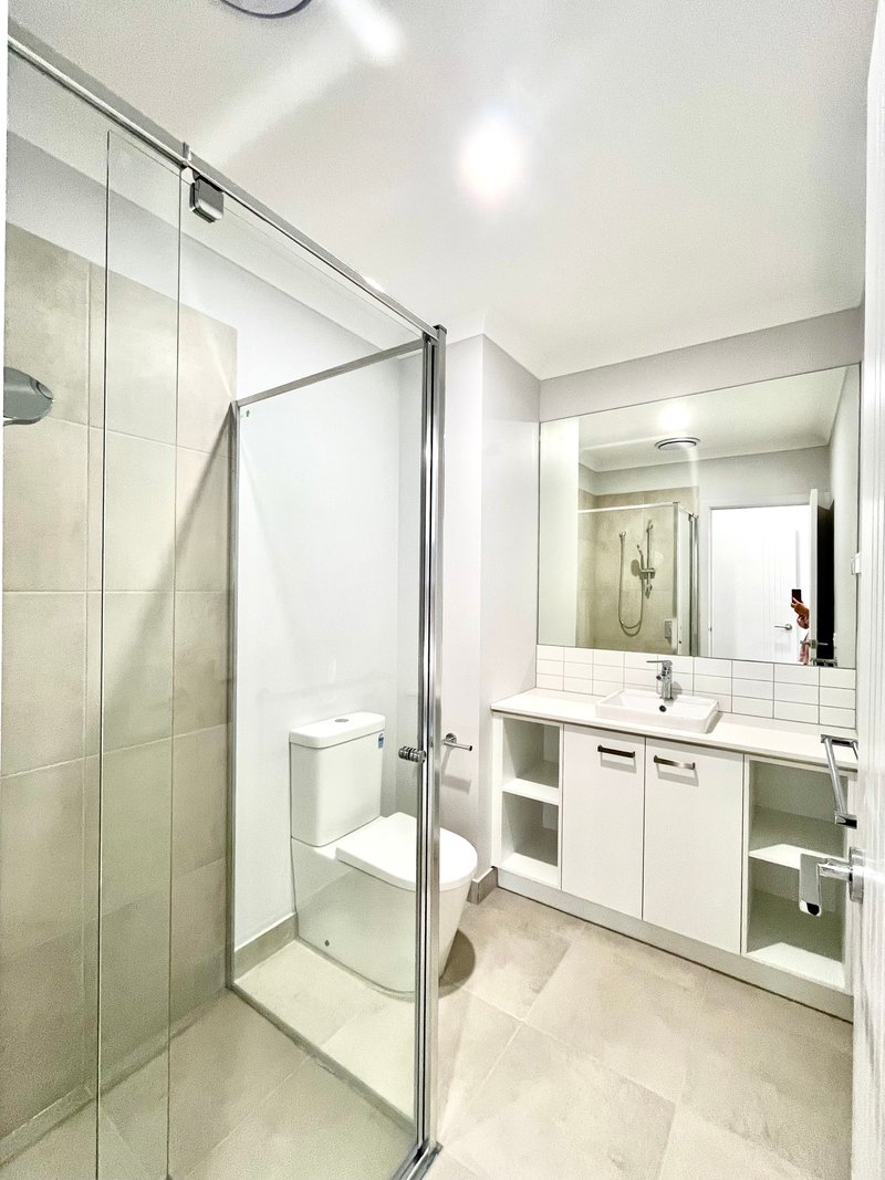 Photo - 14 Rangipo Street, Truganina VIC 3029 - Image 11
