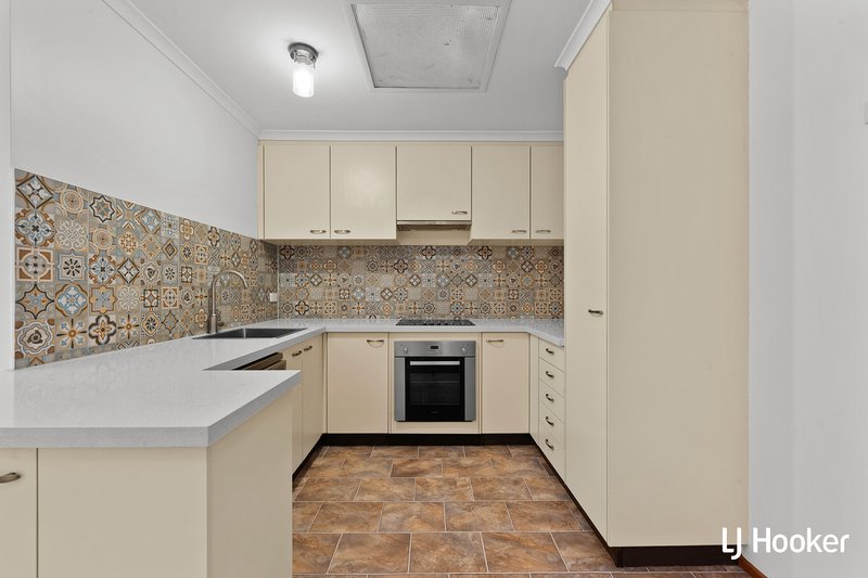 Photo - 14 Ranken Place, Belconnen ACT 2617 - Image 4