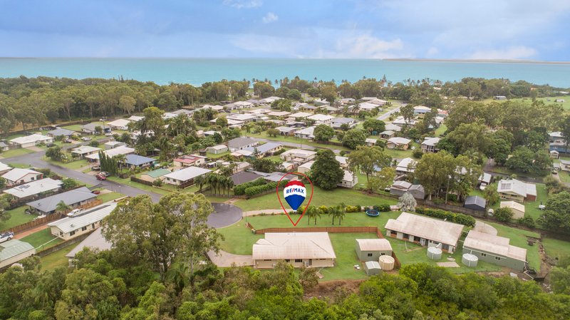 Photo - 14 Rasmussen Court, Armstrong Beach QLD 4737 - Image 2