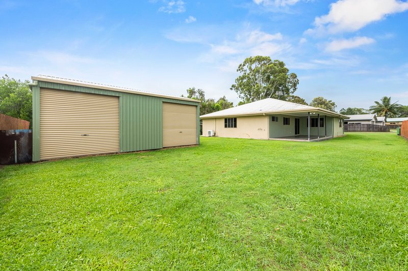 Photo - 14 Rasmussen Court, Armstrong Beach QLD 4737 - Image 16