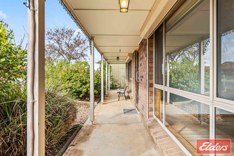 Photo - 14 Rau Avenue, Evanston SA 5116 - Image 3