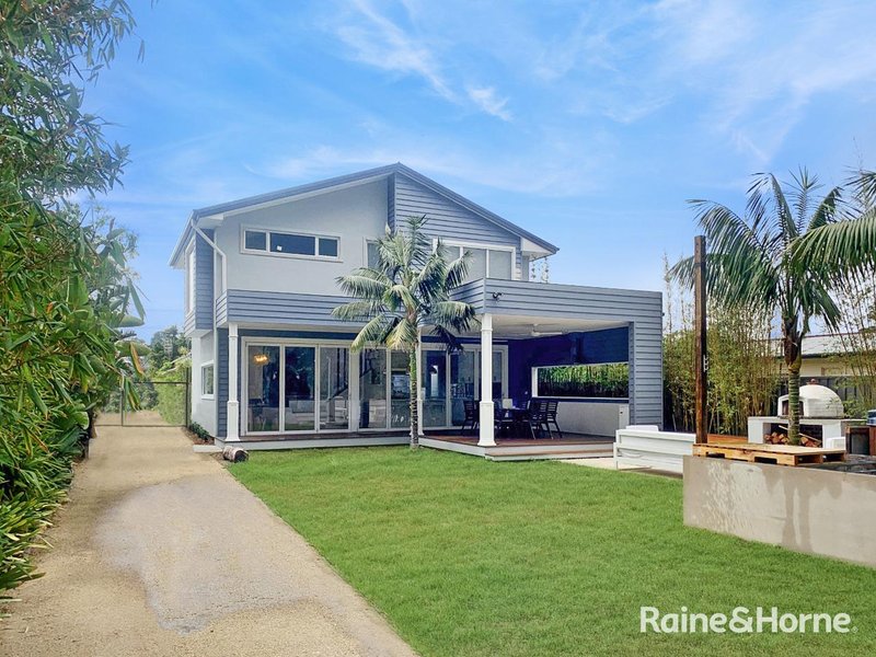 14 Ravenscliffe Road, Shoalhaven Heads NSW 2535