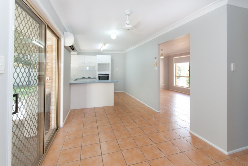 Photo - 14 Raylea Court, Bray Park QLD 4500 - Image 8