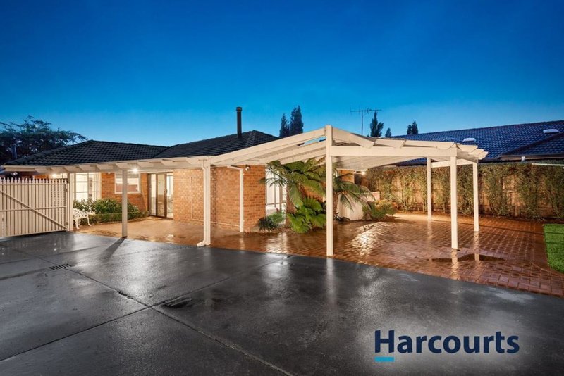 Photo - 14 Rebecca Court, Wantirna South VIC 3152 - Image 9