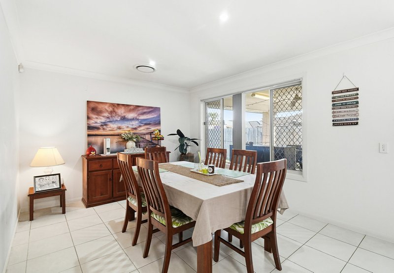 Photo - 14 Redgum Street, Claremont Meadows NSW 2747 - Image 5