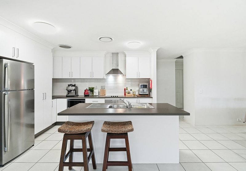 Photo - 14 Redgum Street, Claremont Meadows NSW 2747 - Image 6