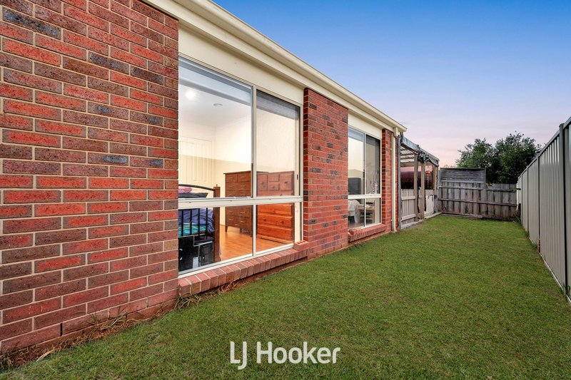 Photo - 14 Redwood Avenue, Hampton Park VIC 3976 - Image 16