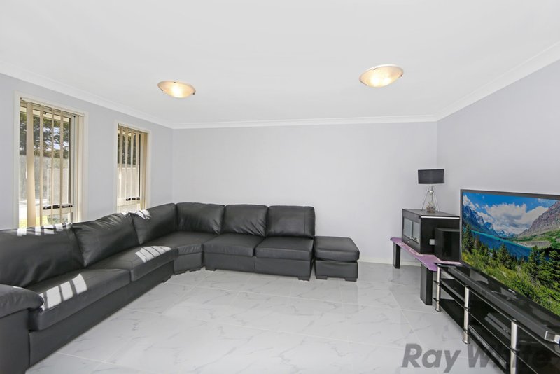 Photo - 14 Regatta Way, Summerland Point NSW 2259 - Image 4