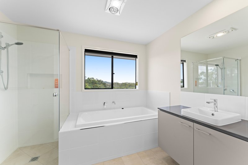 Photo - 14 Regents Crescent, Yarrabilba QLD 4207 - Image 8