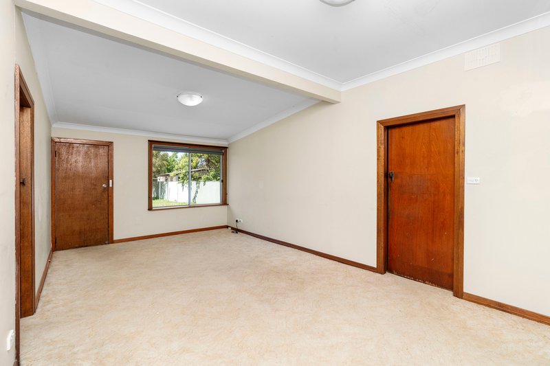 Photo - 14 Rhoda Ave , Wagga Wagga NSW 2650 - Image 7