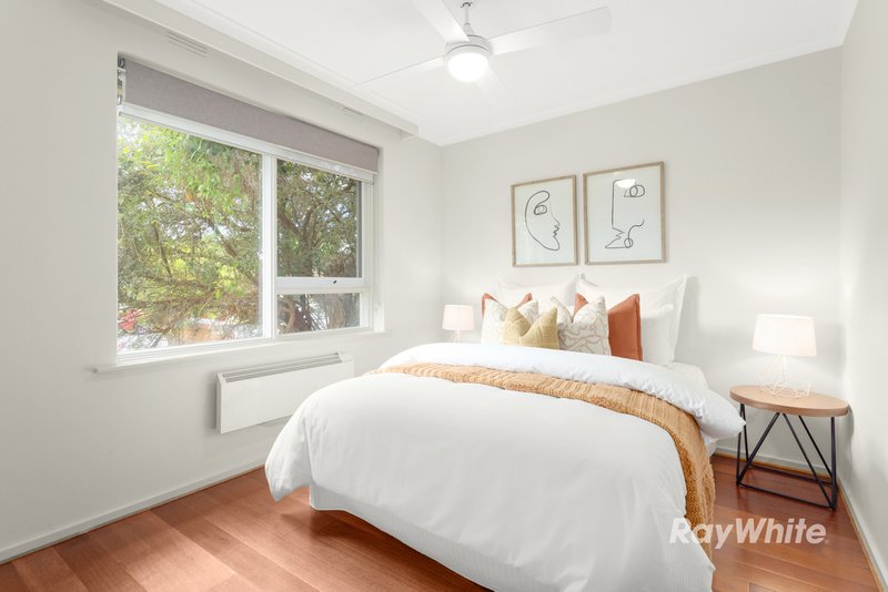 Photo - 1/4 Rigby Avenue, Carnegie VIC 3163 - Image 4