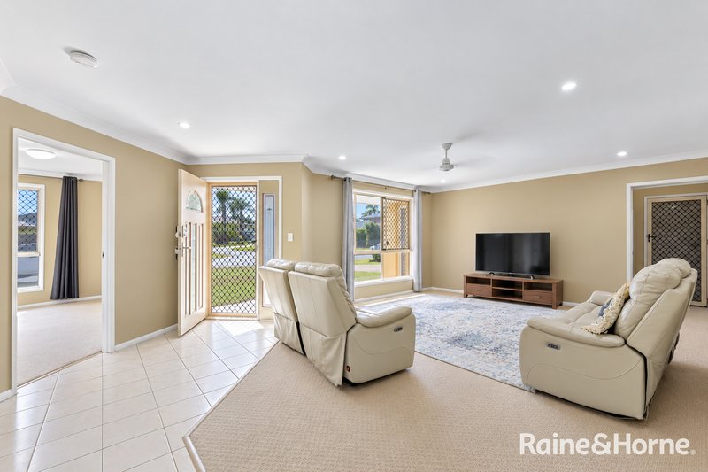 Photo - 14 Riverleigh Drive, North Mackay QLD 4740 - Image 5