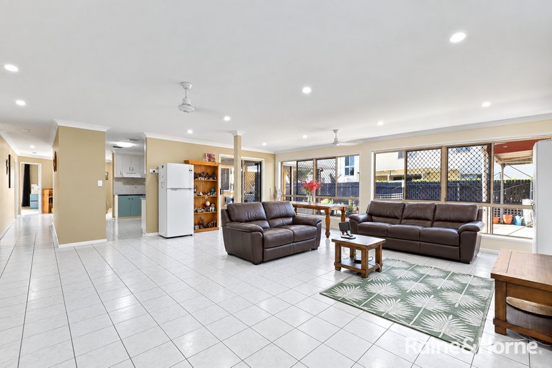 Photo - 14 Riverleigh Drive, North Mackay QLD 4740 - Image 10