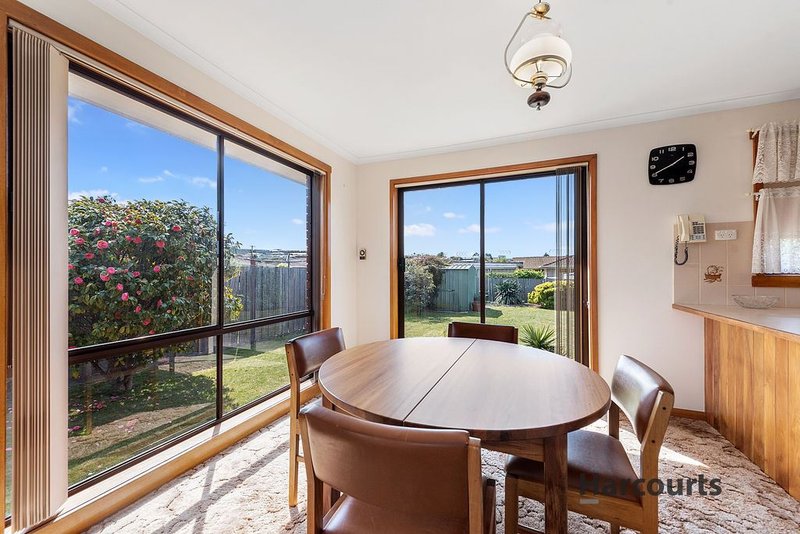 Photo - 14 Roberts Court, Devonport TAS 7310 - Image 4