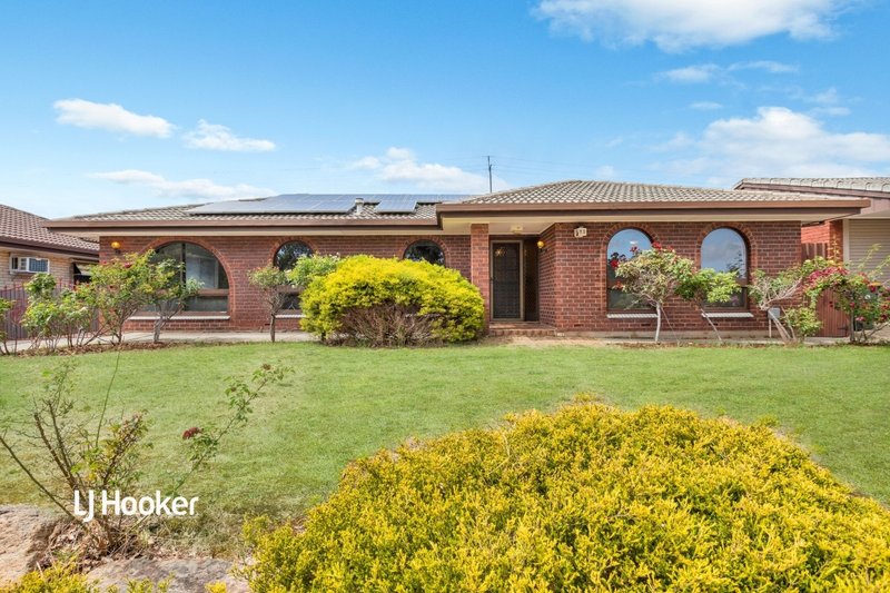 14 Roberts Crescent, Hope Valley SA 5090