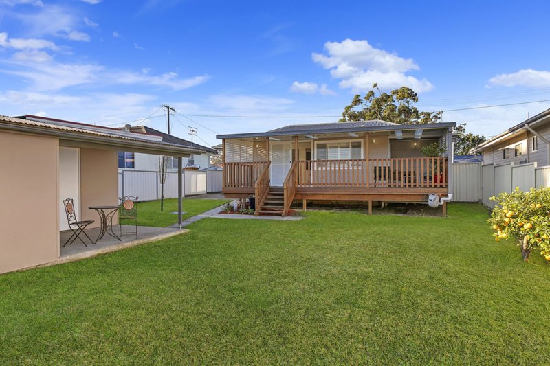 Photo - 14 Robertson Road, Killarney Vale NSW 2261 - Image 8