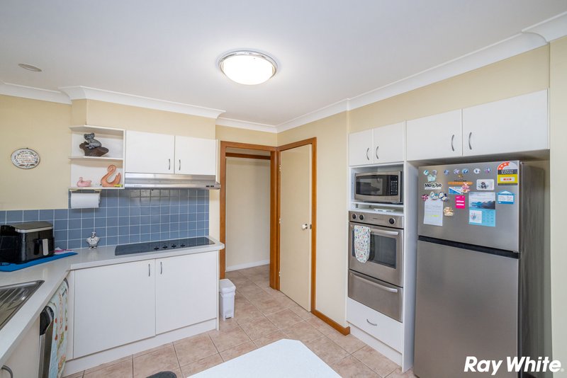 Photo - 14 Robur Court, Tuncurry NSW 2428 - Image 4