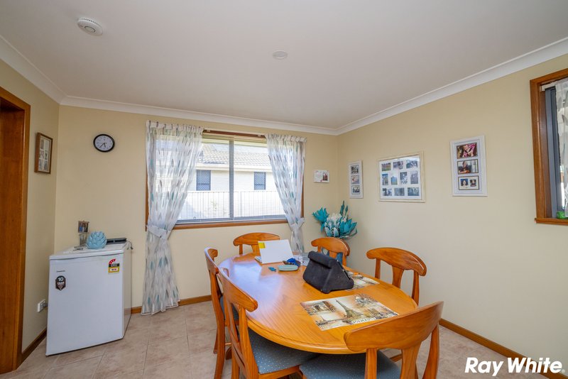 Photo - 14 Robur Court, Tuncurry NSW 2428 - Image 8