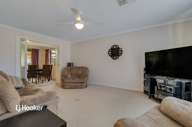 Photo - 14 Roger Pitt Street, Modbury Heights SA 5092 - Image 2