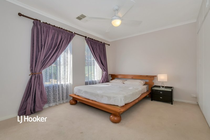 Photo - 14 Roger Pitt Street, Modbury Heights SA 5092 - Image 5