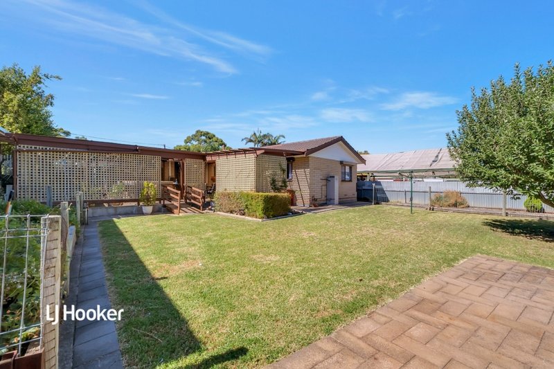 Photo - 14 Roger Pitt Street, Modbury Heights SA 5092 - Image 16