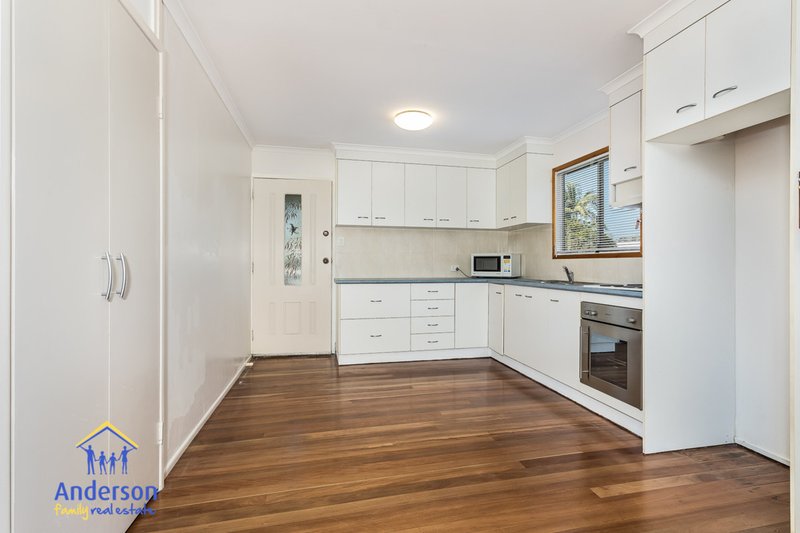 Photo - 14 Roma Street, Scarborough QLD 4020 - Image 2