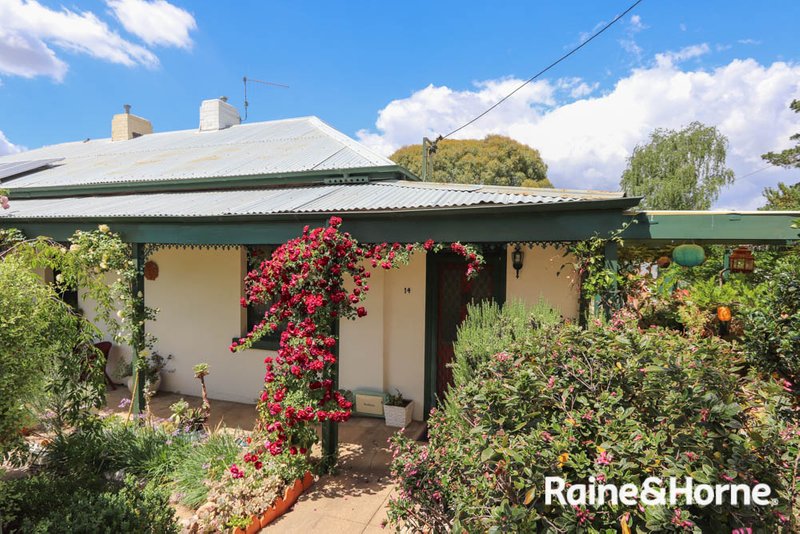 14 Rose Street, South Bathurst NSW 2795