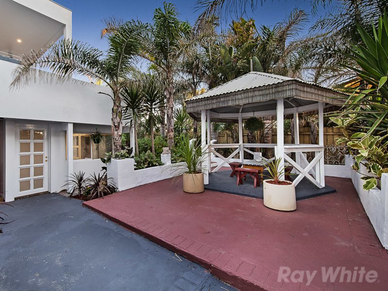 Photo - 14 Roseberry Avenue, Chelsea VIC 3196 - Image 14