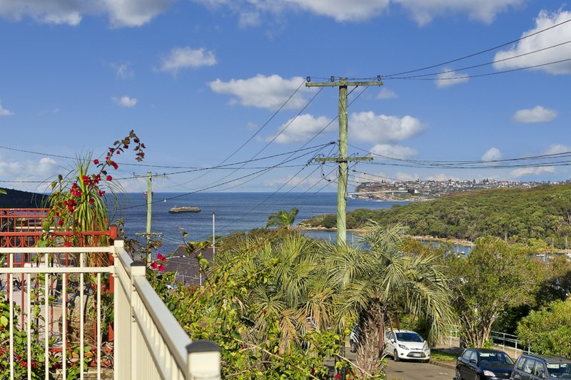 Photo - 14 Rosedale Avenue, Fairlight NSW 2094 - Image 2