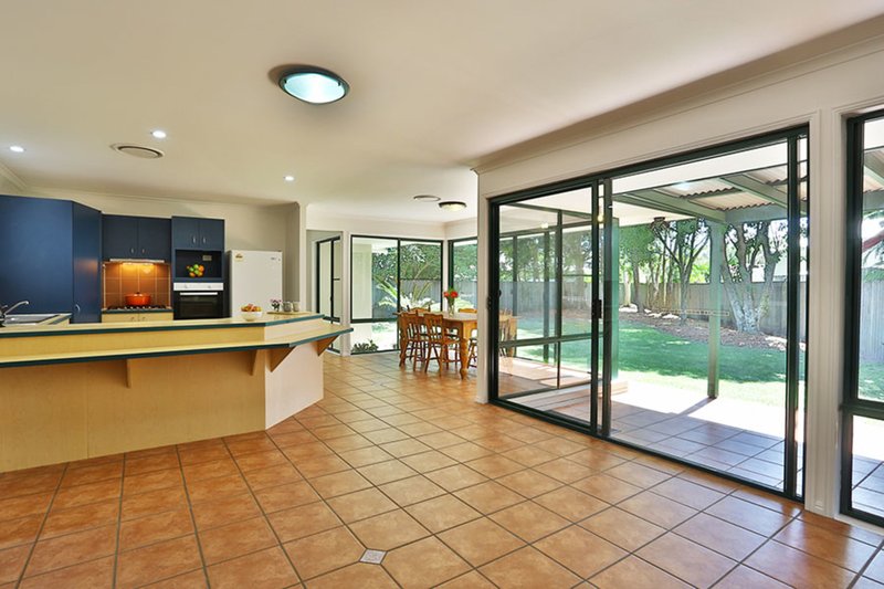 Photo - 14 Rosella Place, Tewantin QLD 4565 - Image 2