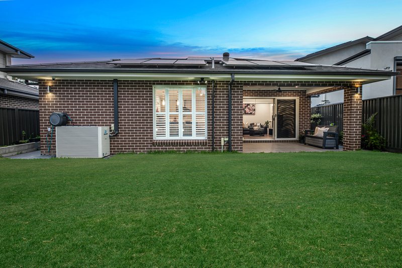 Photo - 14 Ross Place, North Kellyville NSW 2155 - Image 6