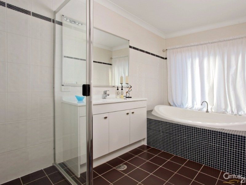 Photo - 14 Rowley Street , Seven Hills NSW 2147 - Image 9