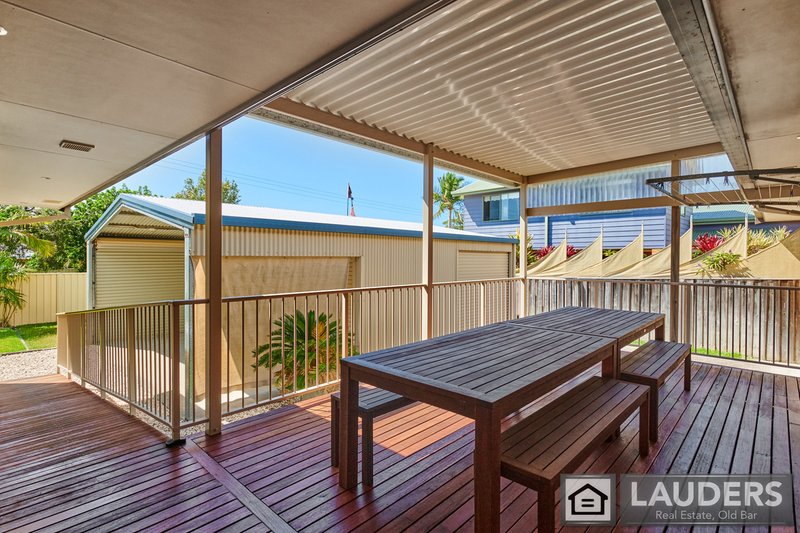 Photo - 14 Rushby Drive, Old Bar NSW 2430 - Image 8