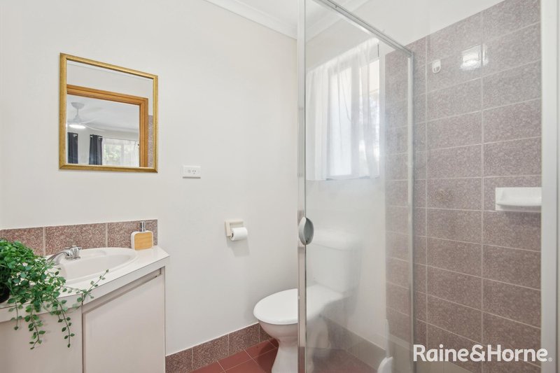 Photo - 14 Saint Albans Road, Woodcroft SA 5162 - Image 10