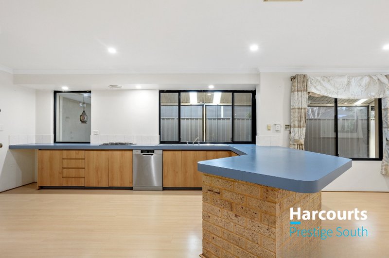 Photo - 14 Saltram Turn, Canning Vale WA 6155 - Image 5