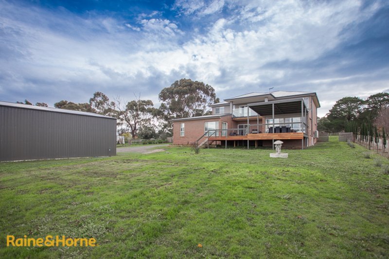 Photo - 14 Sambell Road, Sunbury VIC 3429 - Image 23