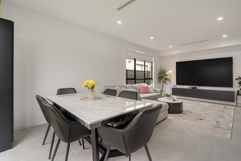 Photo - 14 Samolus Street, Mickleham VIC 3064 - Image 5