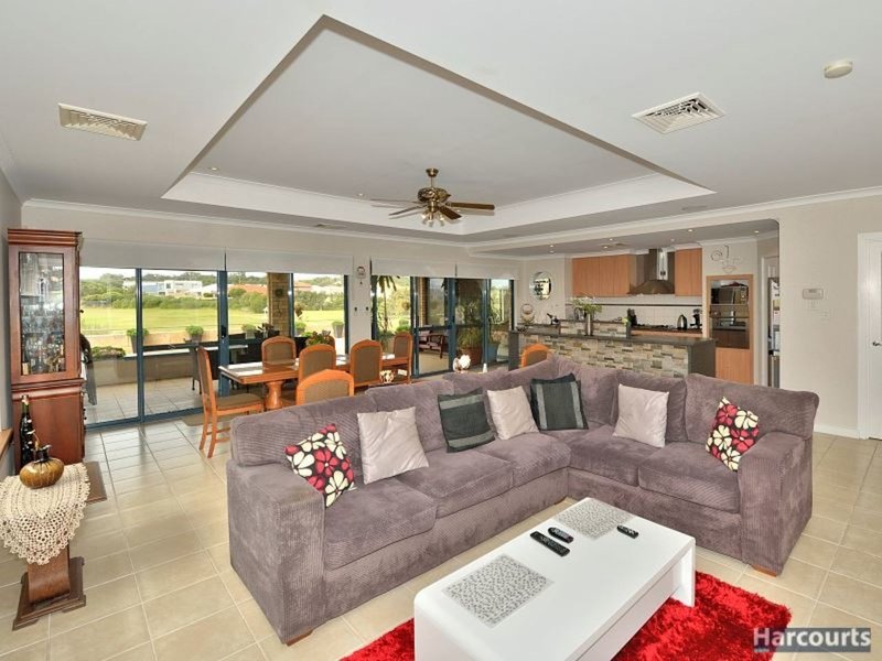 Photo - 14 Sanctuary Circuit, Dawesville WA 6211 - Image 6